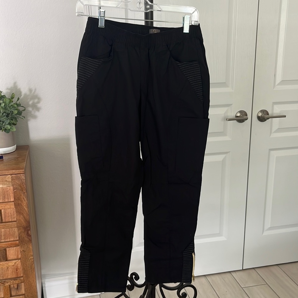 Jaanuu scrub pants size s